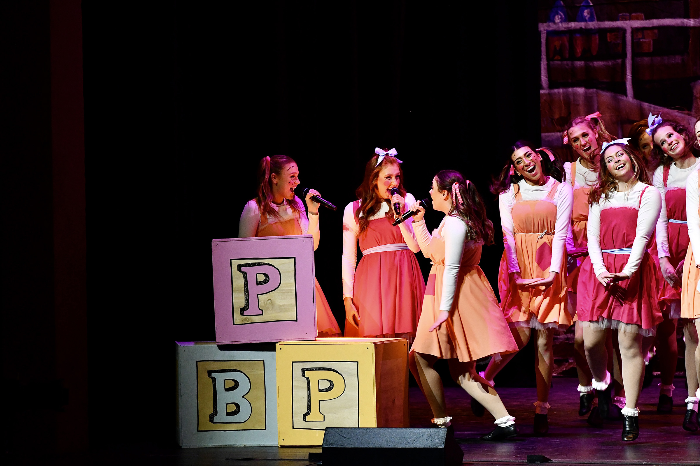 Sing 2023 PiPhi Shot