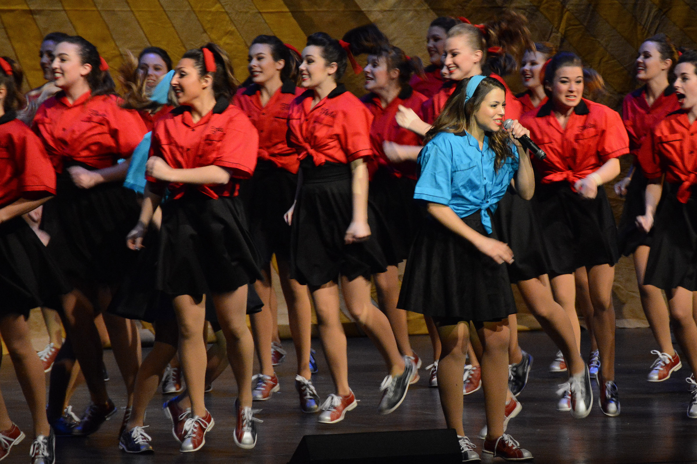 Sing 2018 Theta Photo
