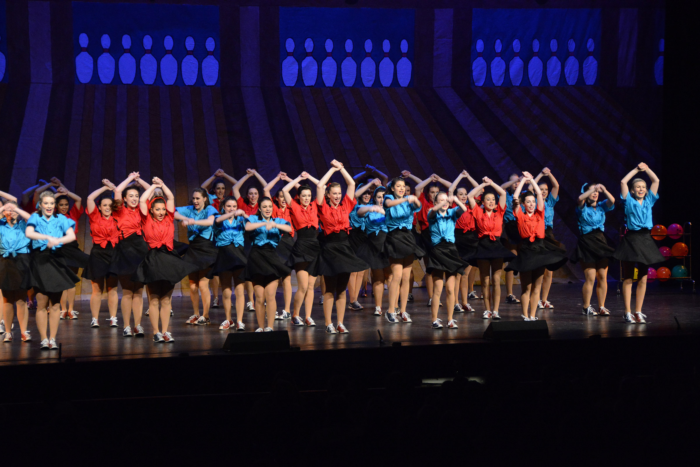 Sing 2018 Theta Photo