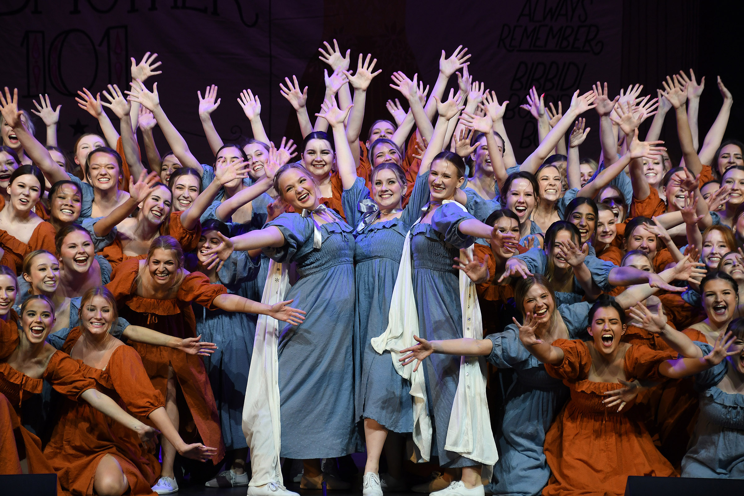 Sing 2022 Alpha Phi Pics